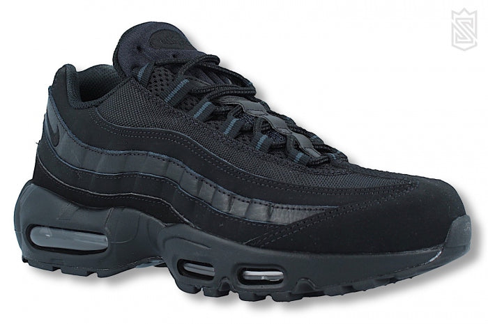 Air max 95 triple black online